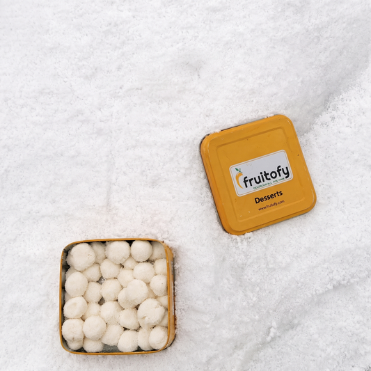 Coconut Cloud in the gold Fruitofy tin, from above