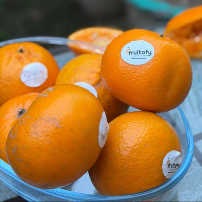 Farm Fresh Sargodha's Golden Kinnow - Hand Plucked - Limited Season Only - Fruitofy